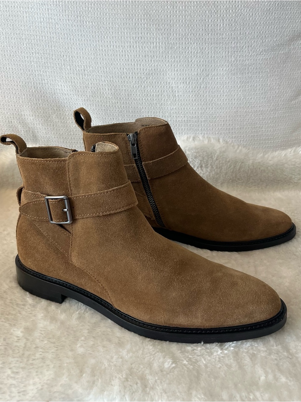 Banana Republic Tan Suede Chukka Boots with Side Zip